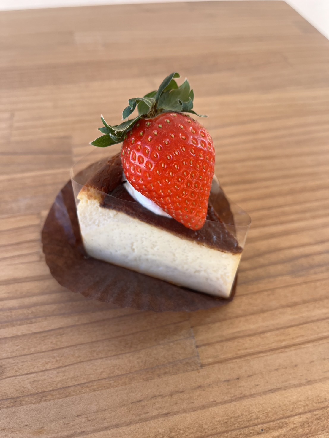 バスクチーズケーキ